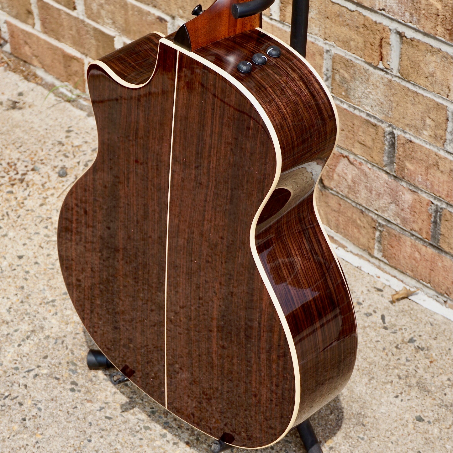 Taylor 814ce