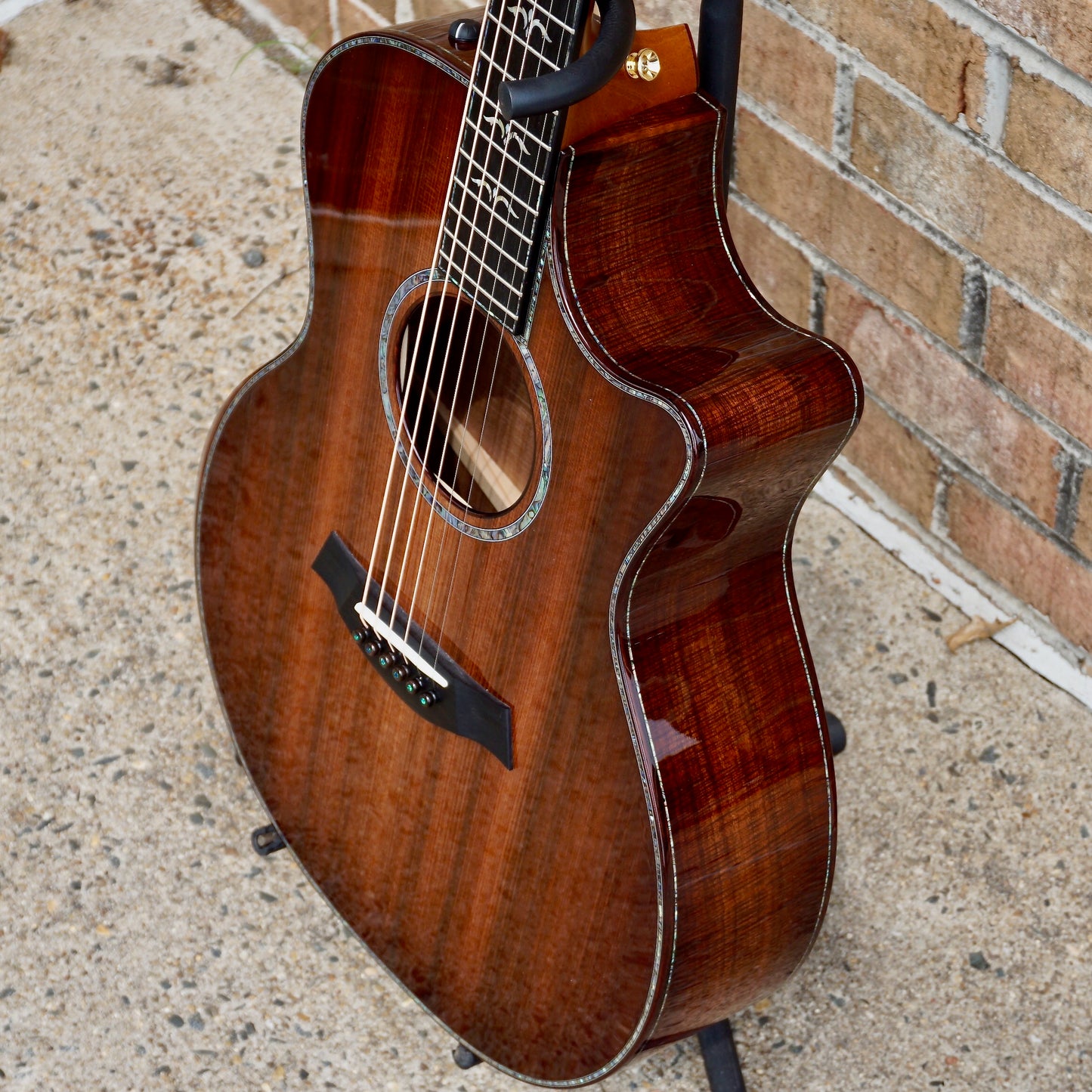 Taylor C14ce Custom #29 NAMM SHOW Sinker Redwood/Master Grade Hawaiin Koa