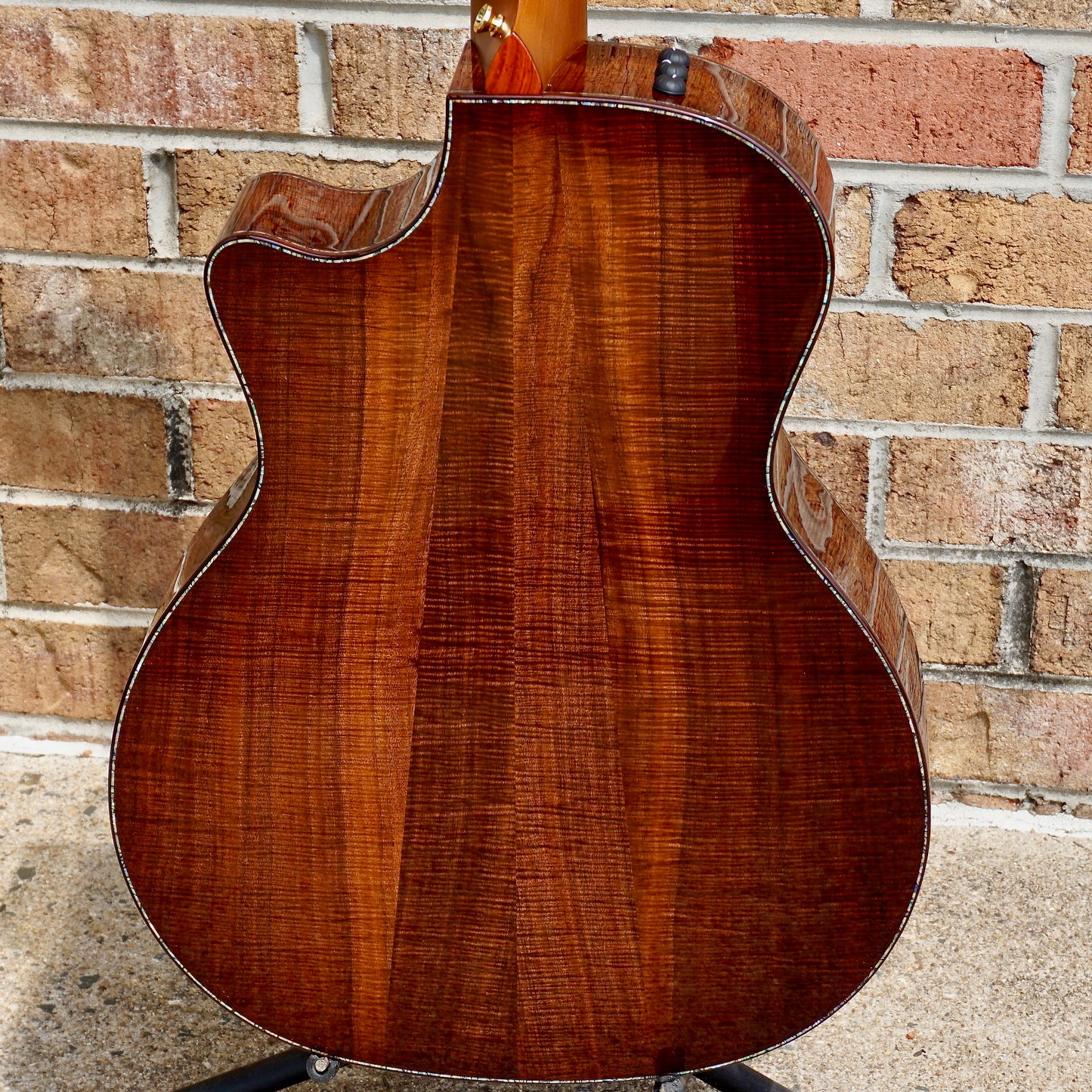 Taylor C14ce Custom #29 NAMM SHOW Sinker Redwood/Master Grade Hawaiin Koa