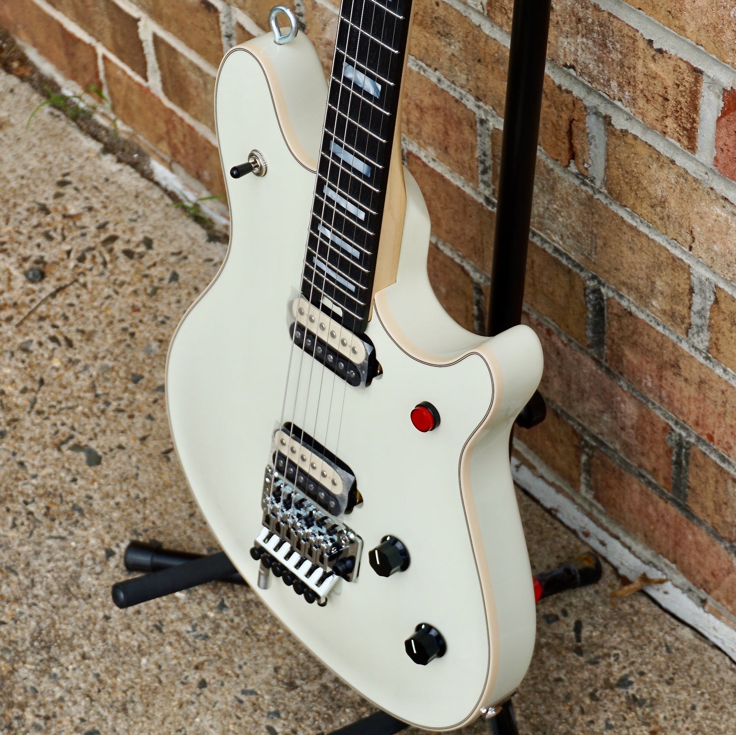 Wolfgang® USA Edward Van Halen Signature, Ebony Fingerboard, Ivory