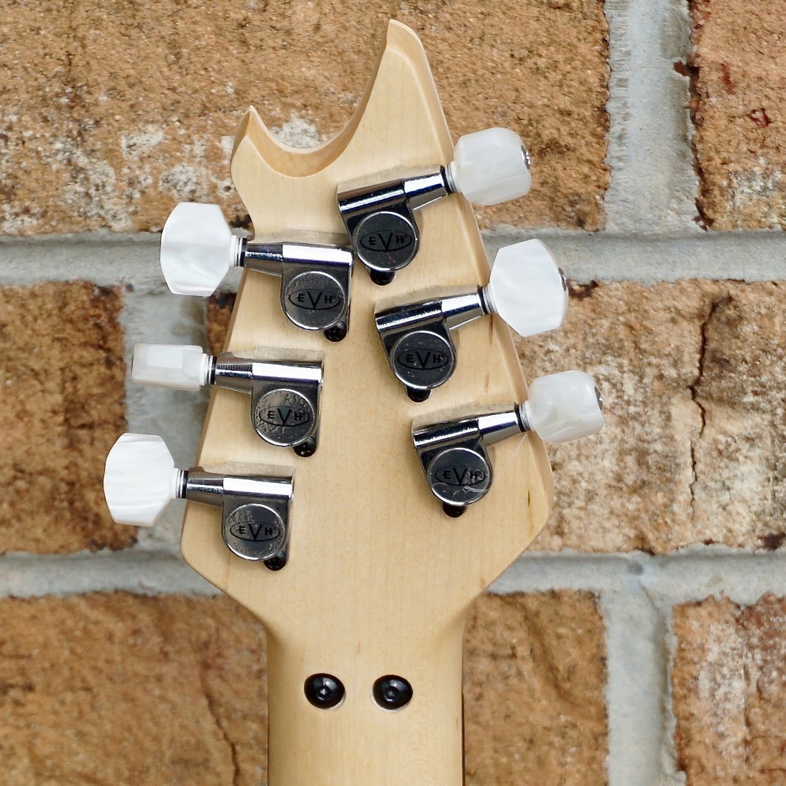 Wolfgang® USA Edward Van Halen Signature, Ebony Fingerboard, Ivory