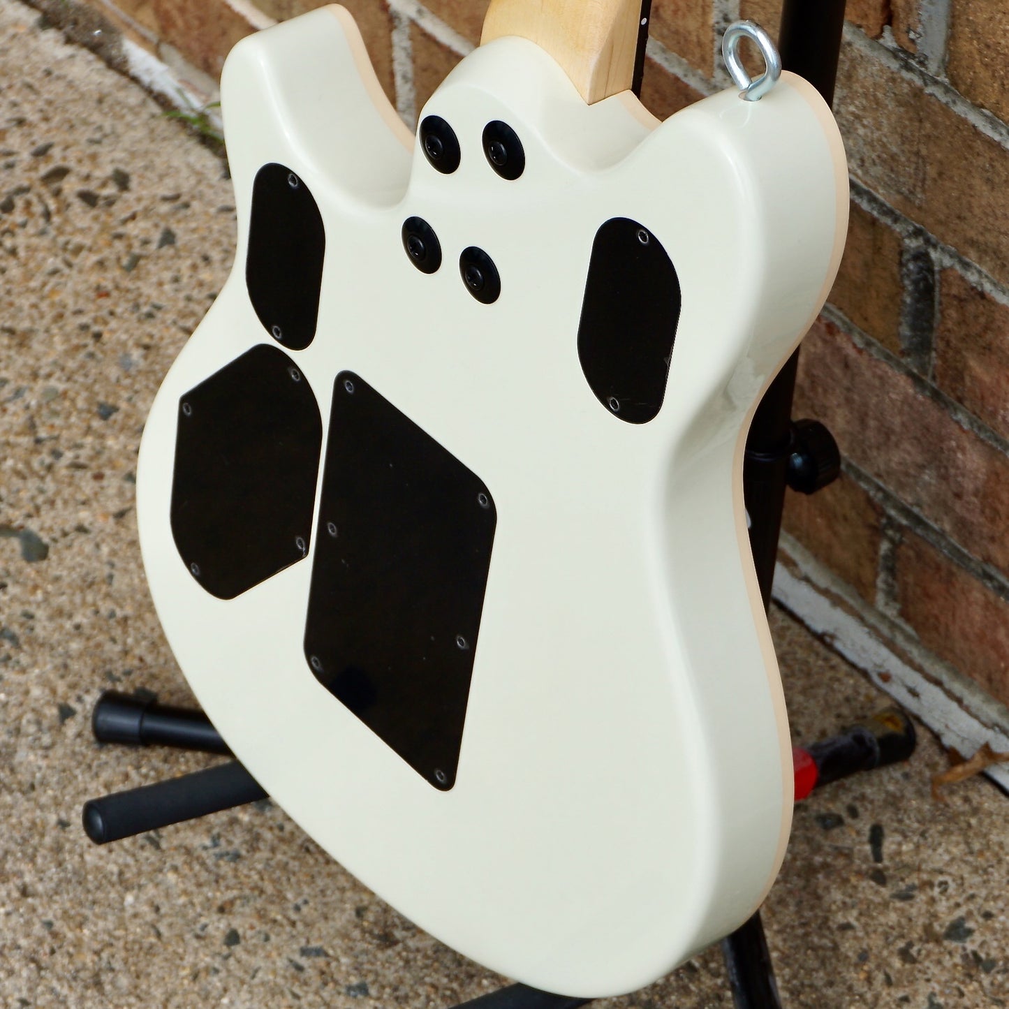Wolfgang® USA Edward Van Halen Signature, Ebony Fingerboard, Ivory
