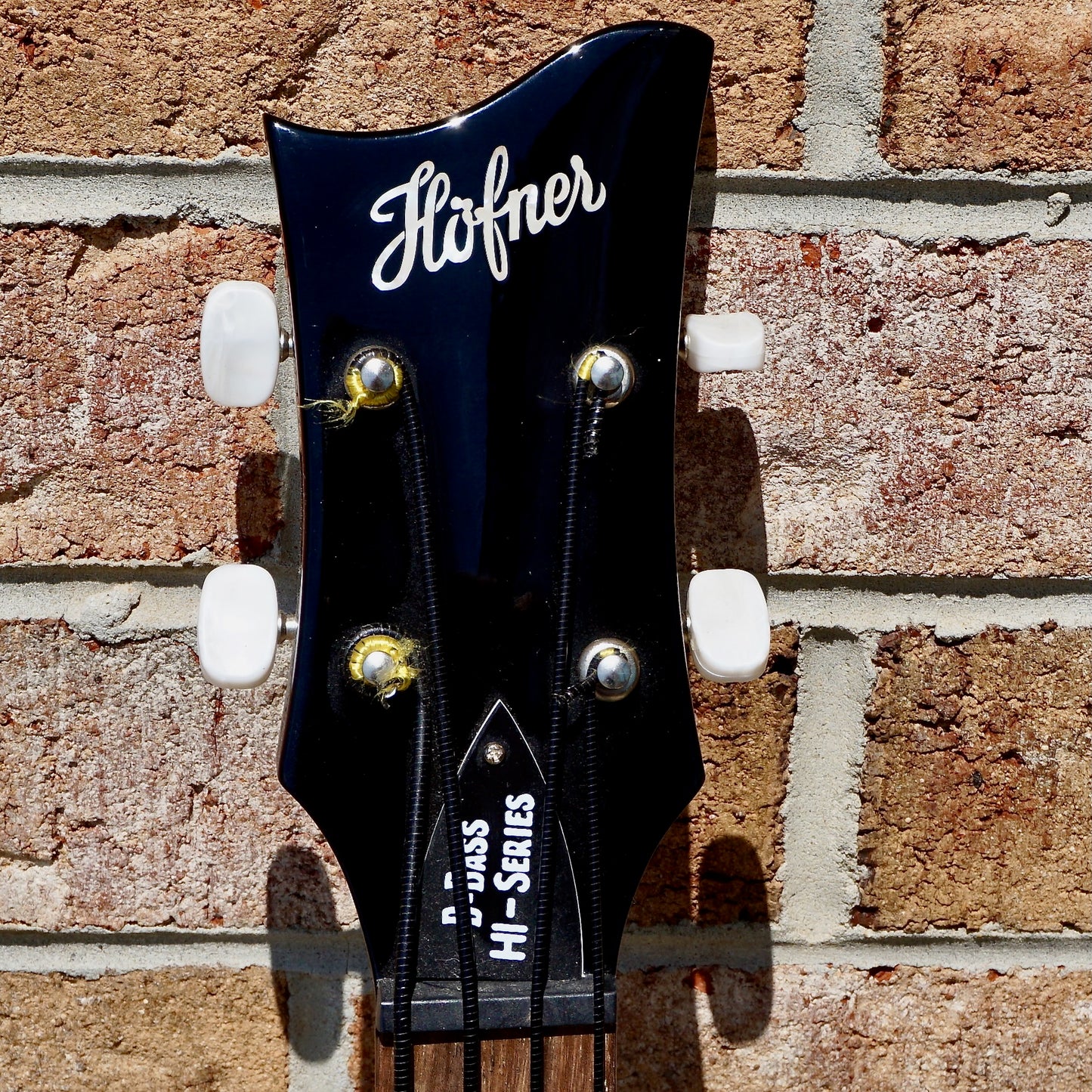 Hofner D-Bass HI-Series