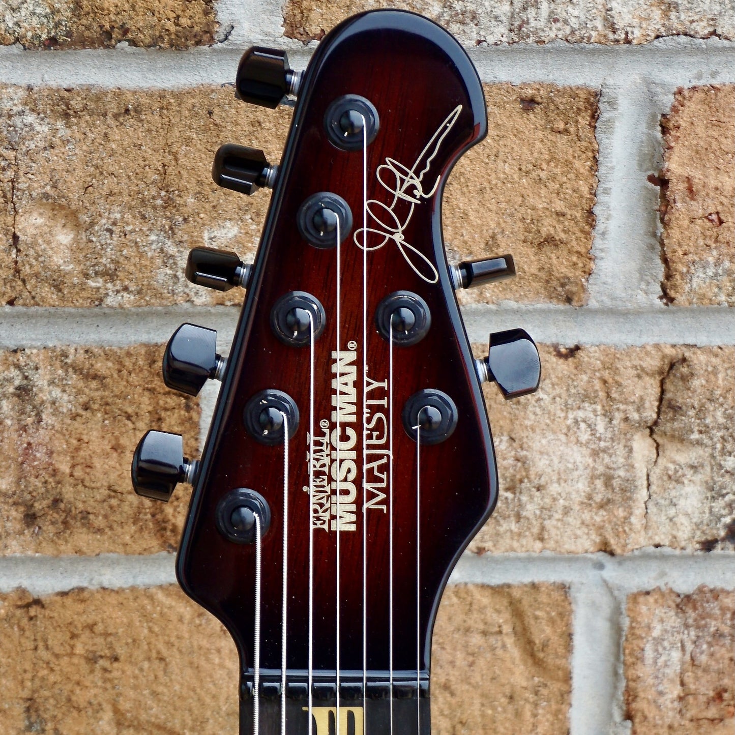 Music Man 20th Anniversary Majesty 7