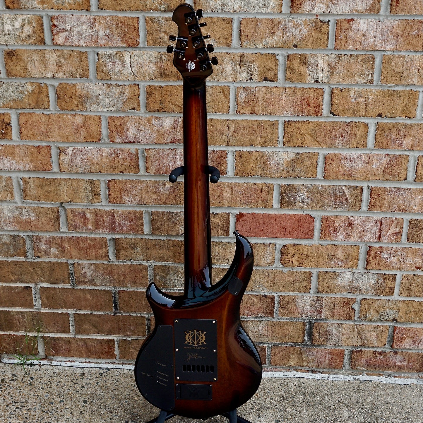 Music Man 20th Anniversary Majesty 7