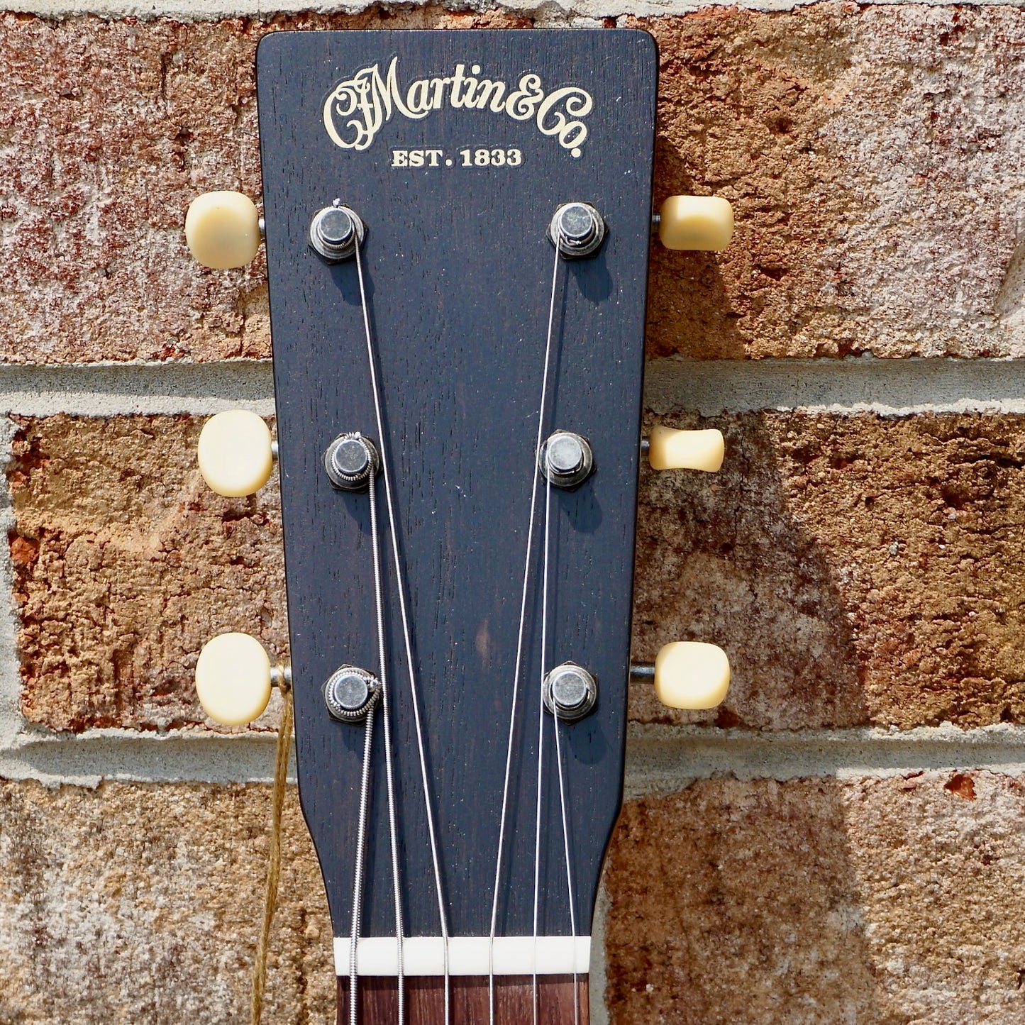Martin DSS-17 Whiskey Sunset