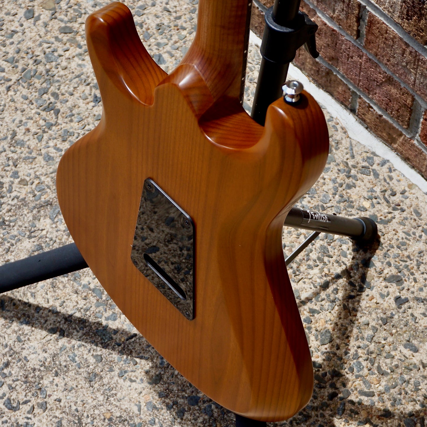 Knaggs Severn Trem SSS Dark Amber