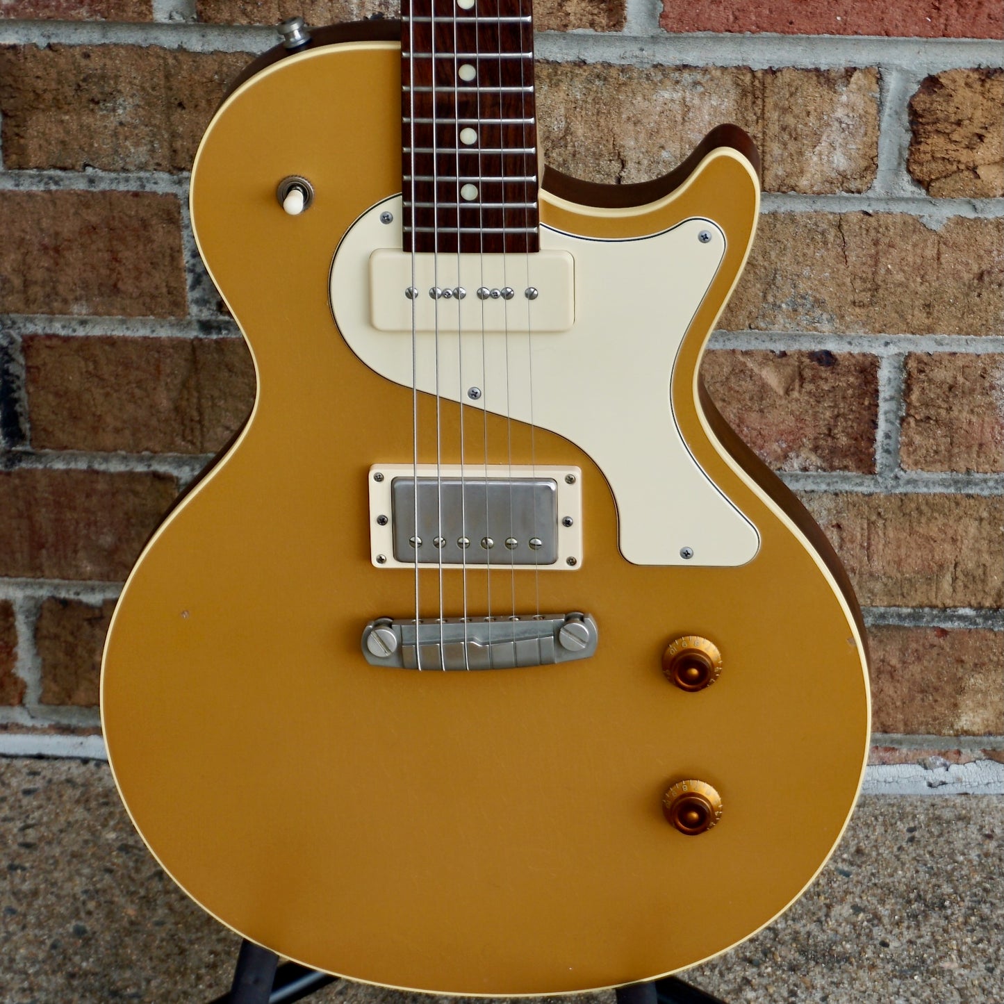 Nik Huber Krautster II Worn Gold Top