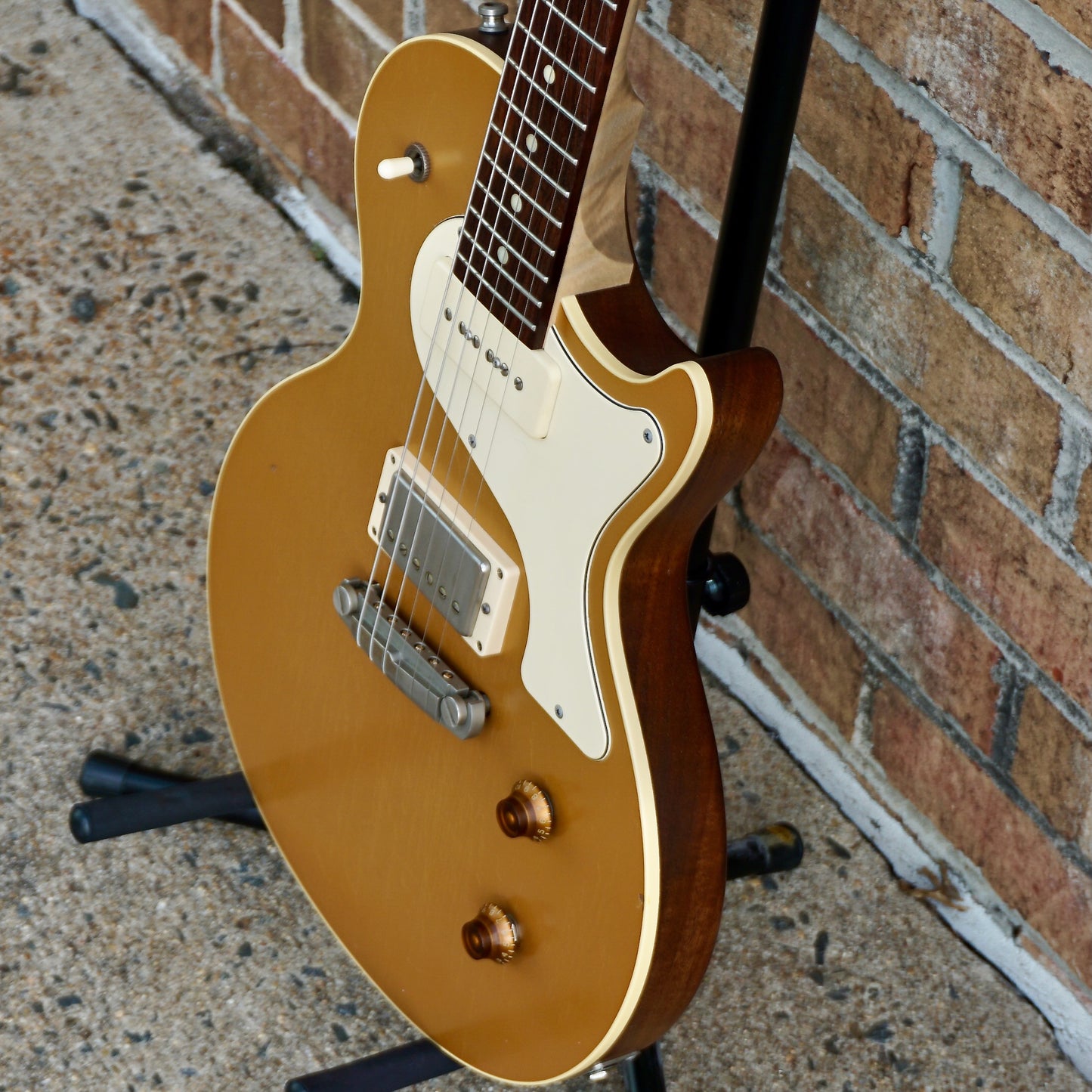 Nik Huber Krautster II Worn Gold Top