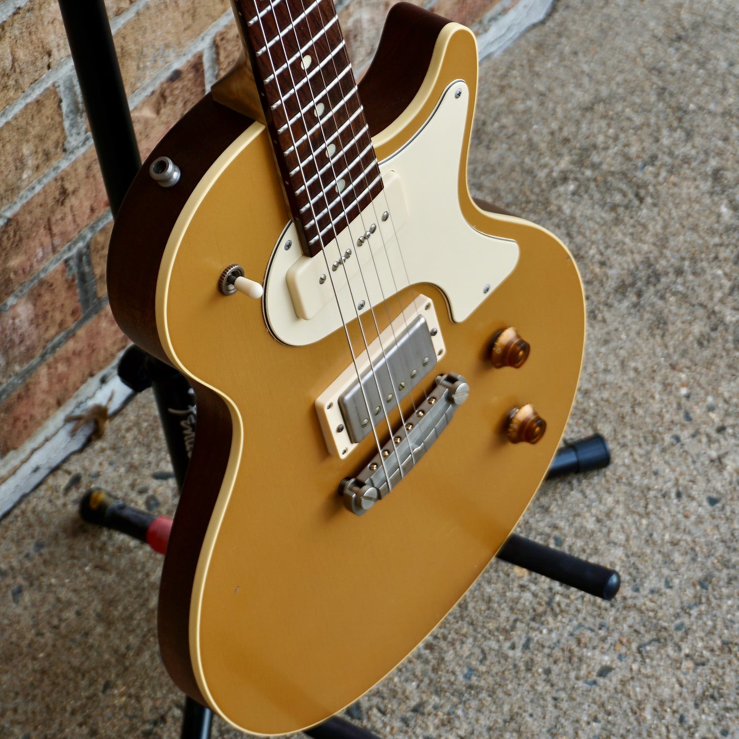 Nik Huber Krautster II Worn Gold Top