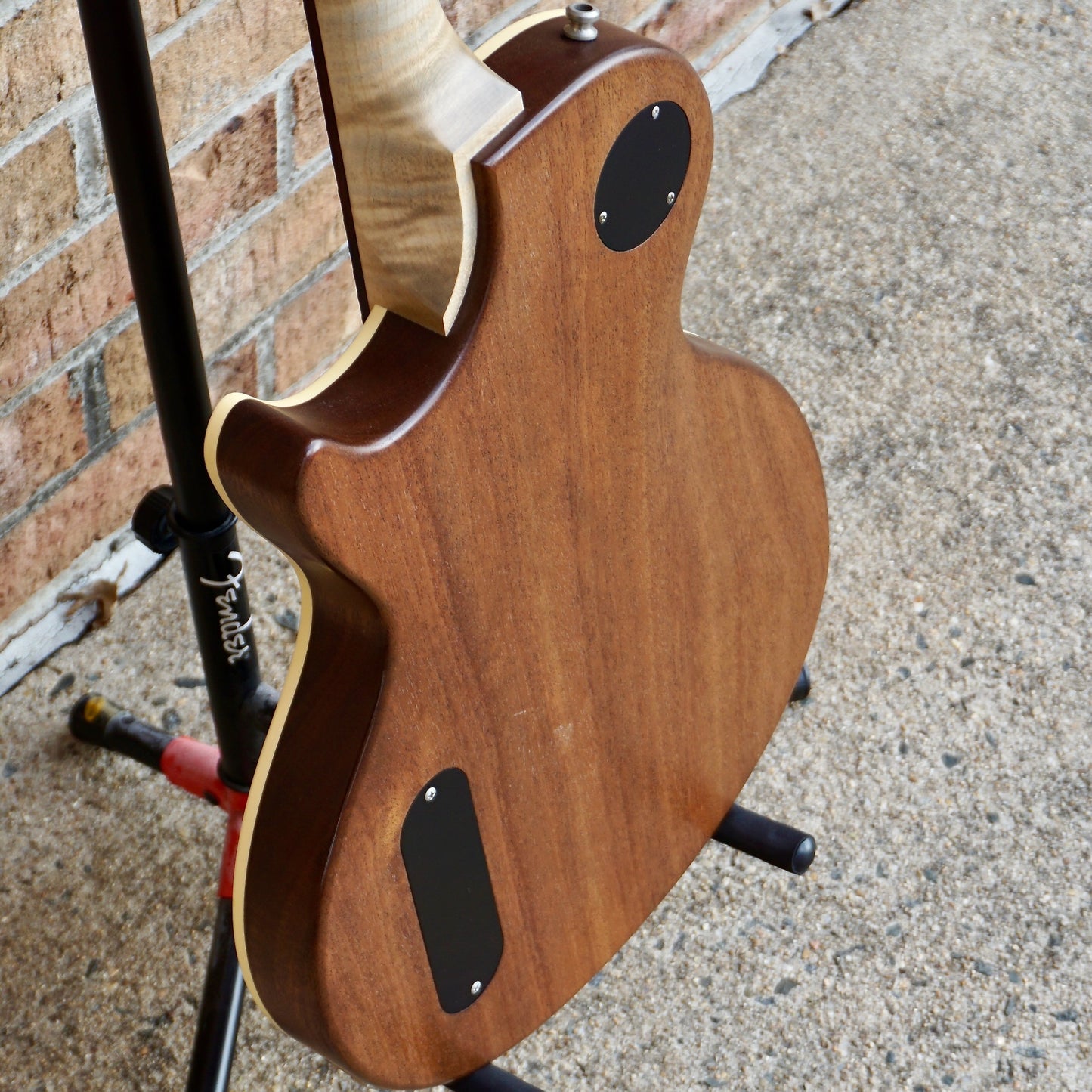 Nik Huber Krautster II Worn Gold Top