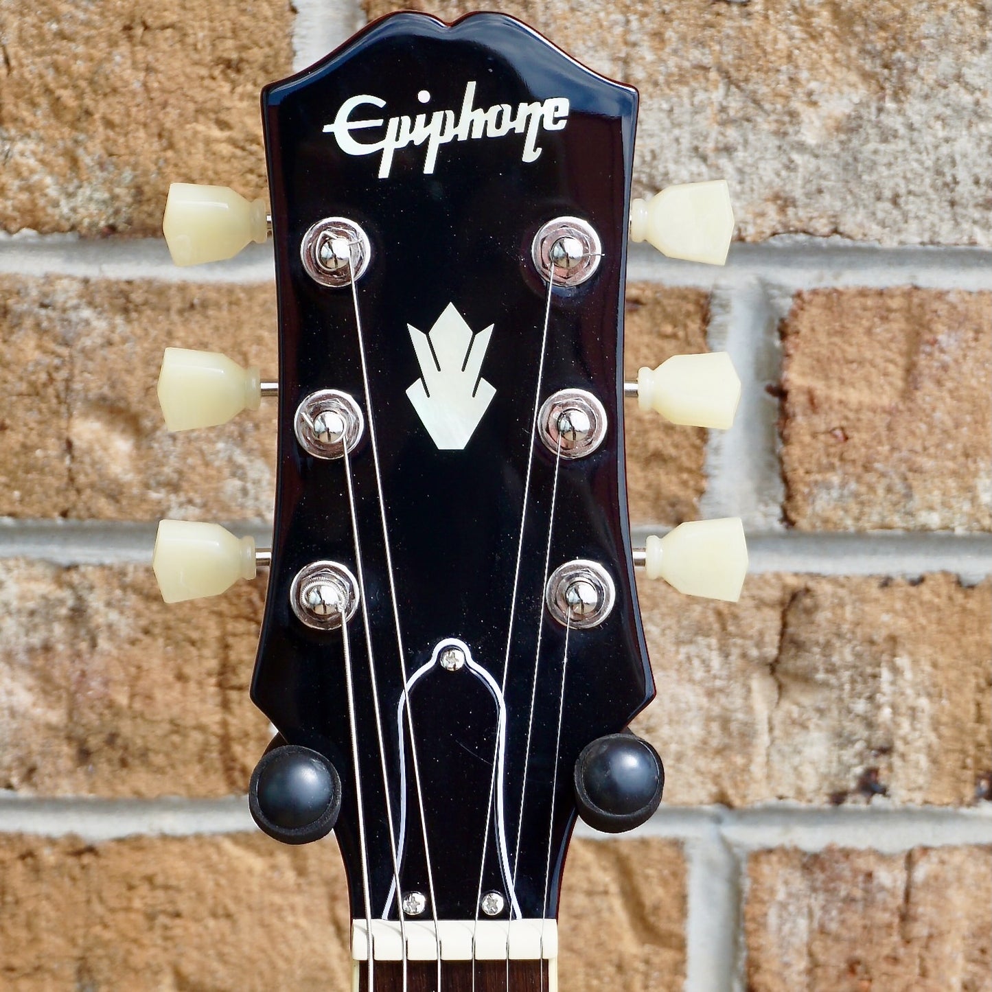 Epiphone ES-335 Figured Raspberry Tea Burst
