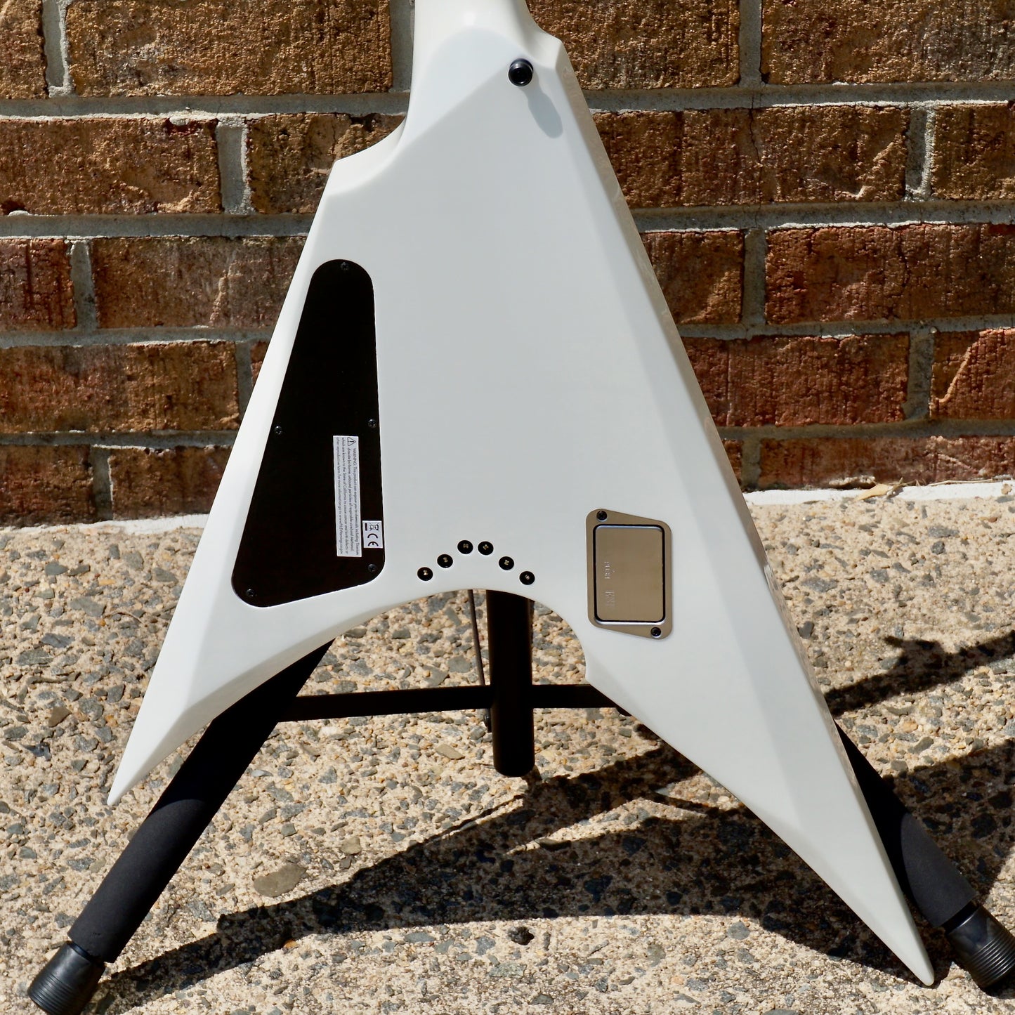ESP E-II Arrow NT Snow White