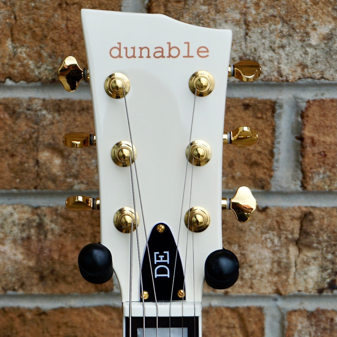Dunable DE Asteroid White Gloss