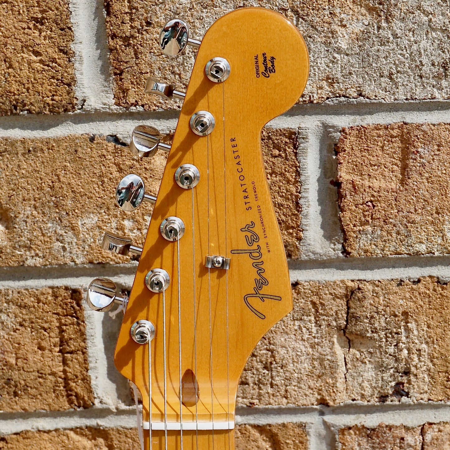 Fender Vintera II '50s Stratocaster Maple Fingerboard 2-Color Sunburst