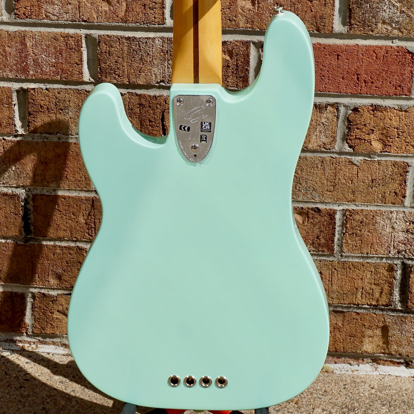 Fender Vintera II '70s Telecaster Bass Maple FingerboardvSurf Green