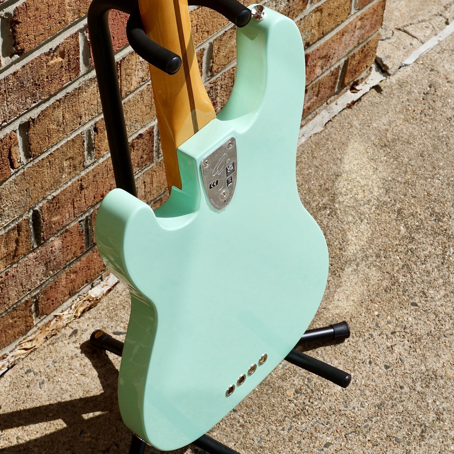 Fender Vintera II '70s Telecaster Bass Maple FingerboardvSurf Green