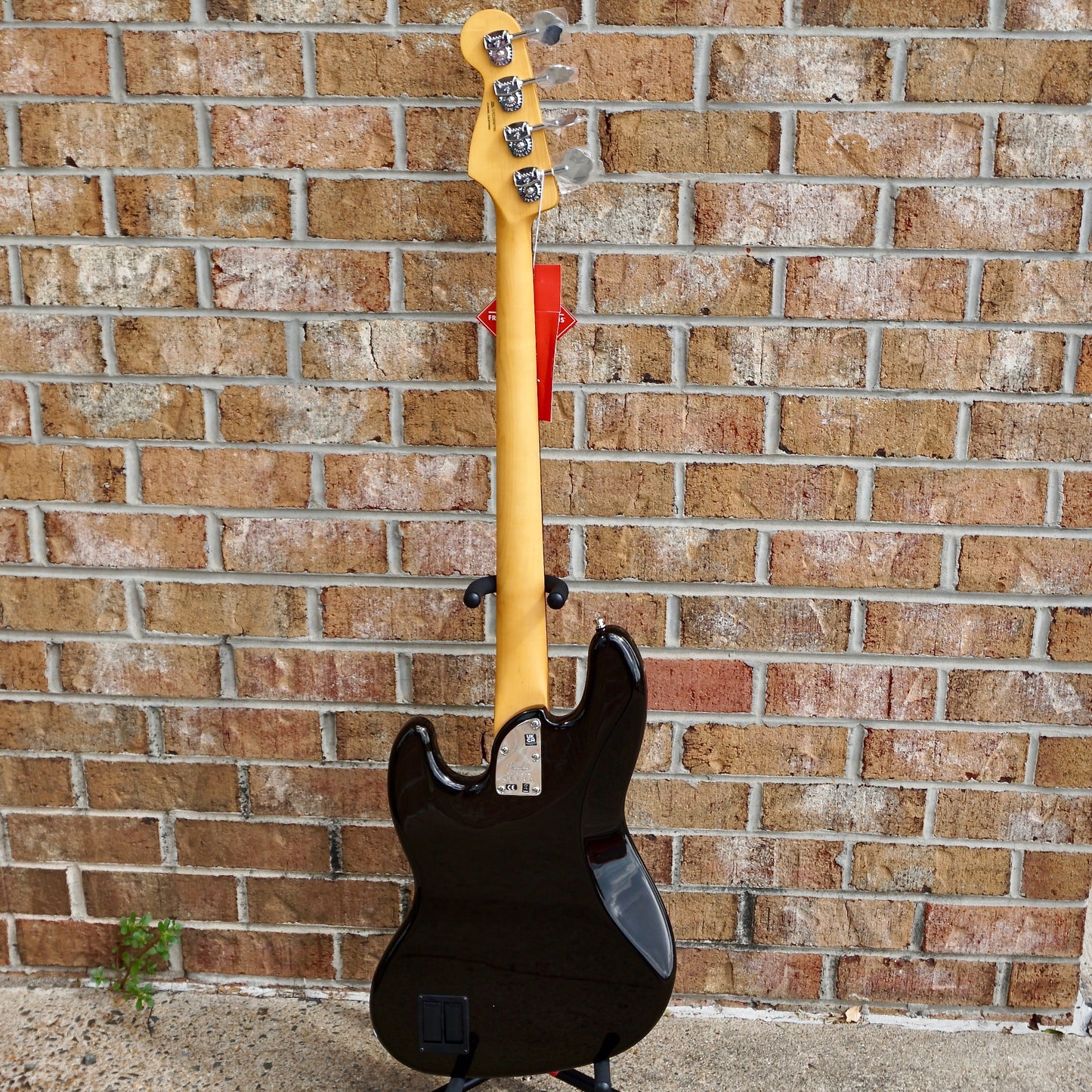 Fender American Ultra Jazz Bass Maple Fingerboard Texas Tea