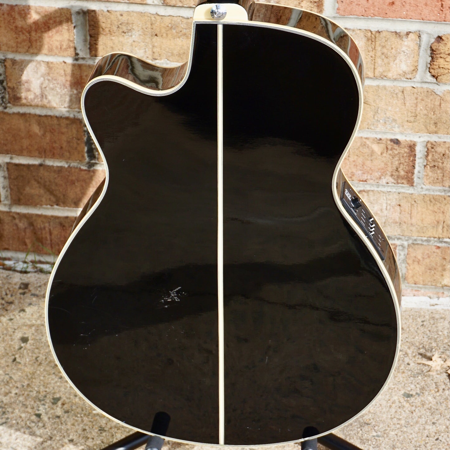 Ibanez AEG10E-BK-2Y-01