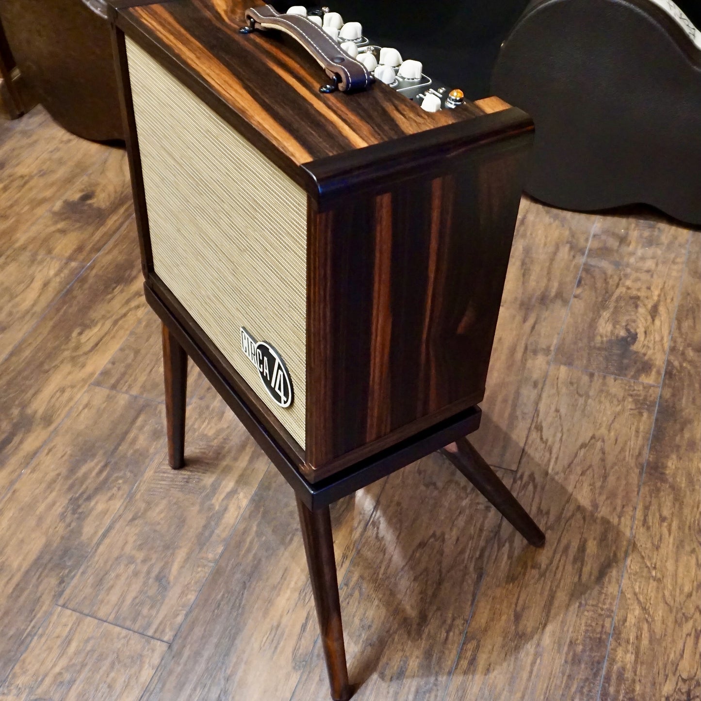 Taylor C22e B3025 #25// Circa 74 Amp