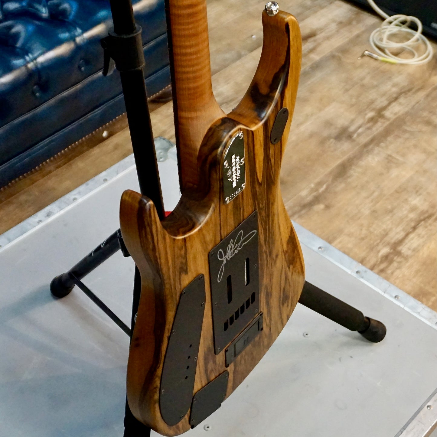 Music Man JP15 Butterscotch Burl BFR