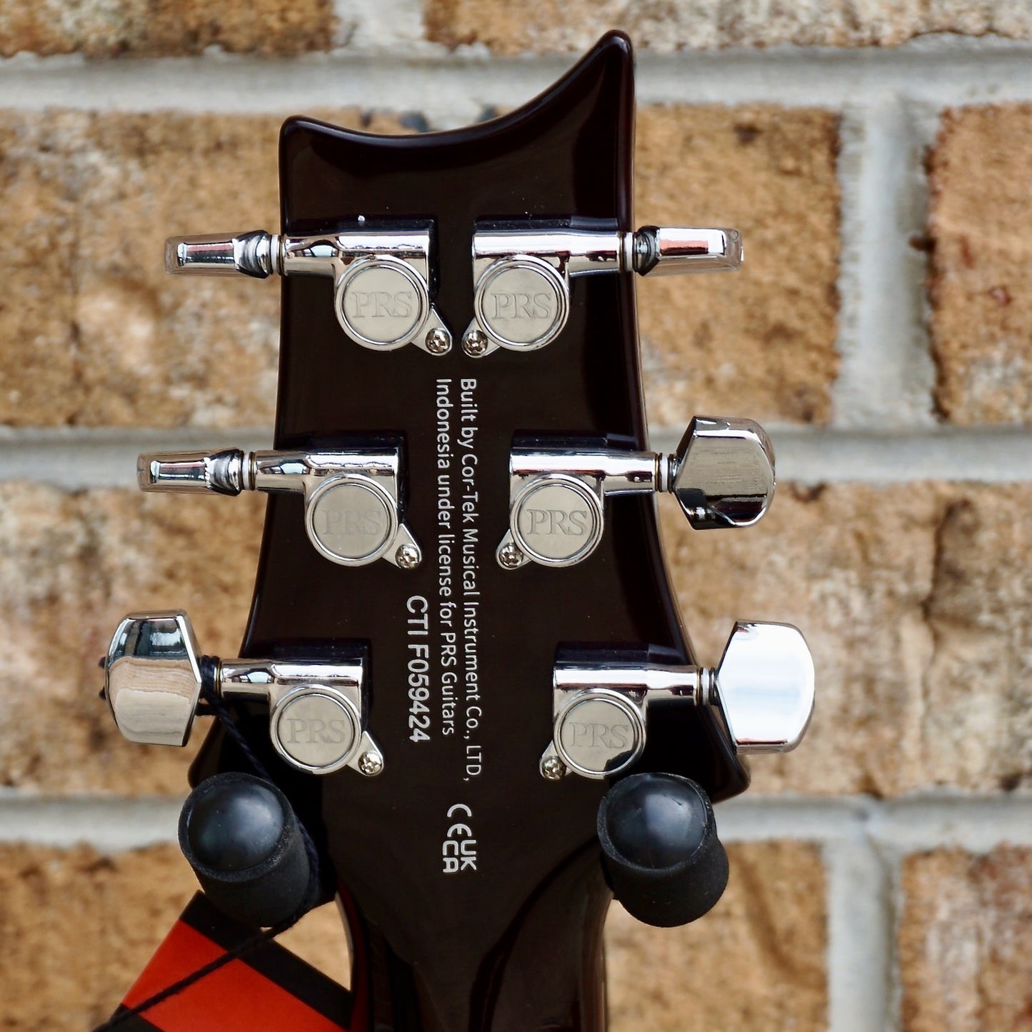 PRS SE DGT Gold Top