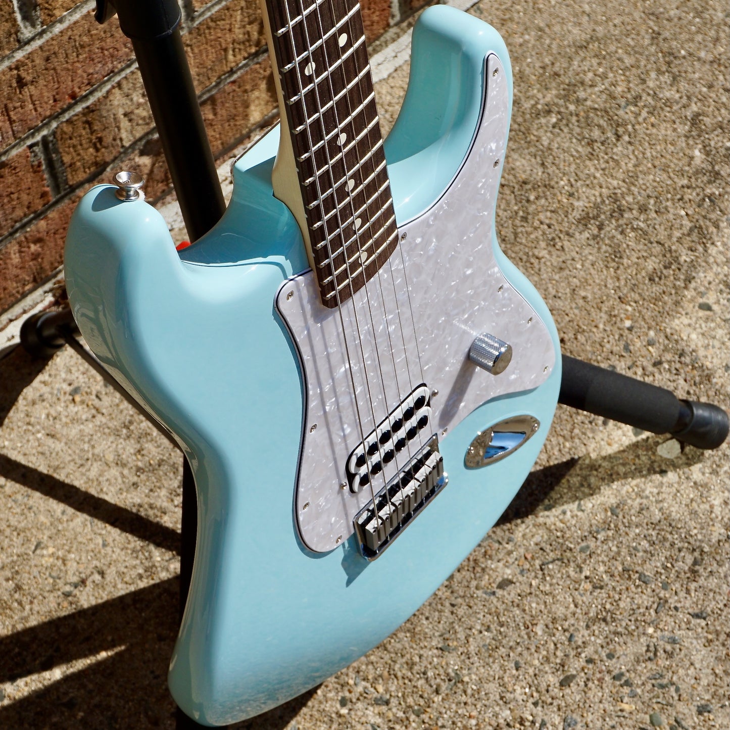 Fender Limited Edition Tom DeLonge Stratocaster Rosewood Fingerboard Surf Green