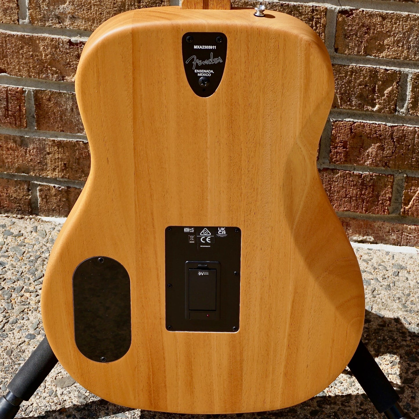 Fender Highway Series Dreadnought, Rosewood Fingerboard Natural