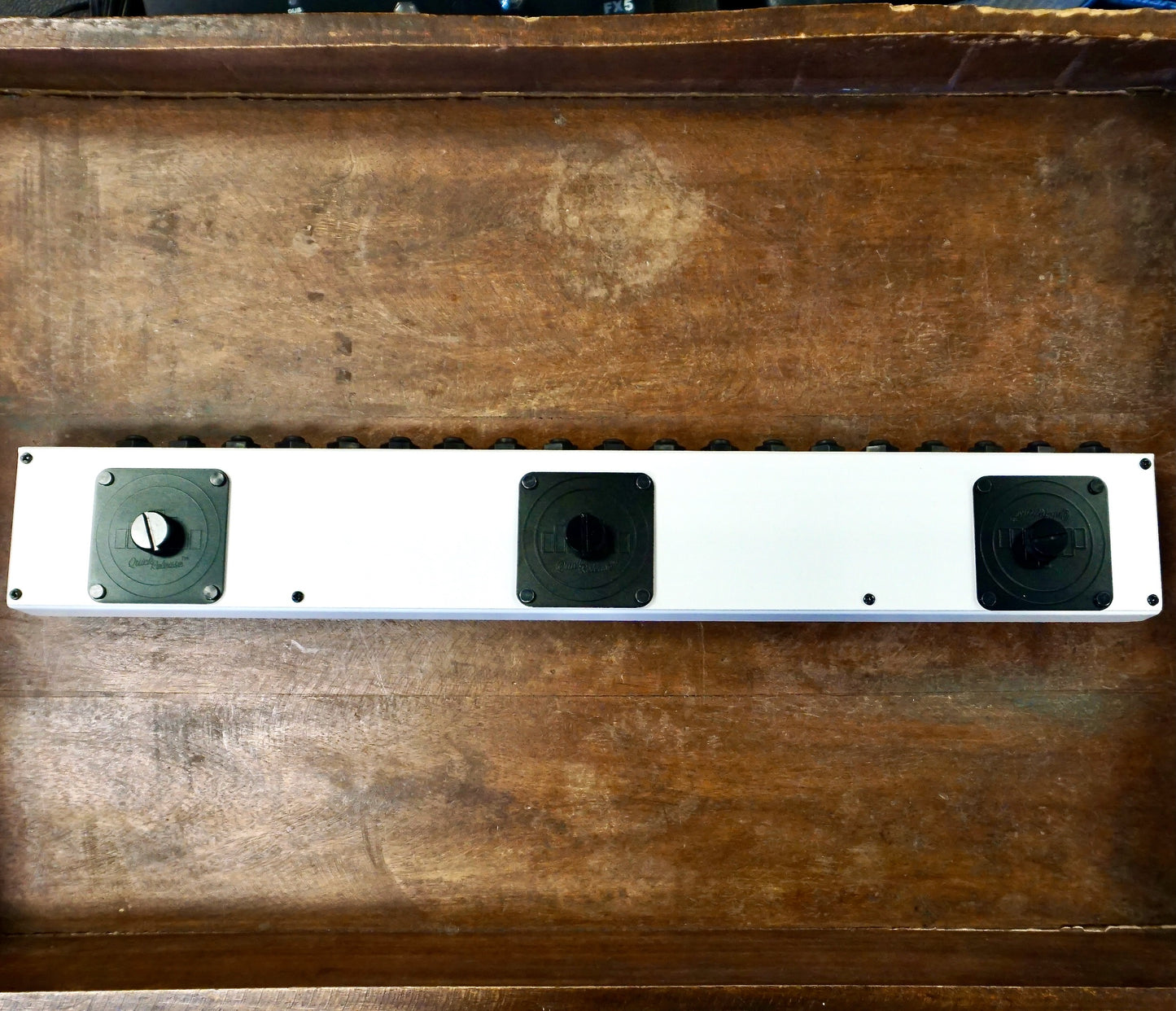 Moen GEC 8 Effects Loop System