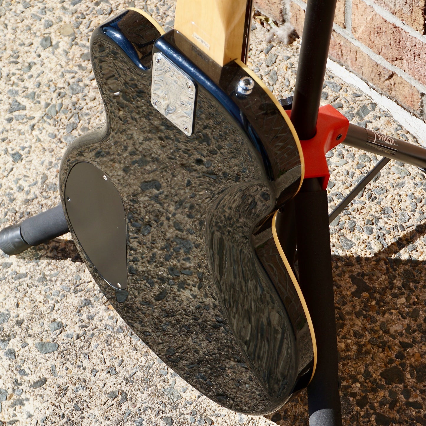 Canvas Yellow Bass w/ Hipshot XTender