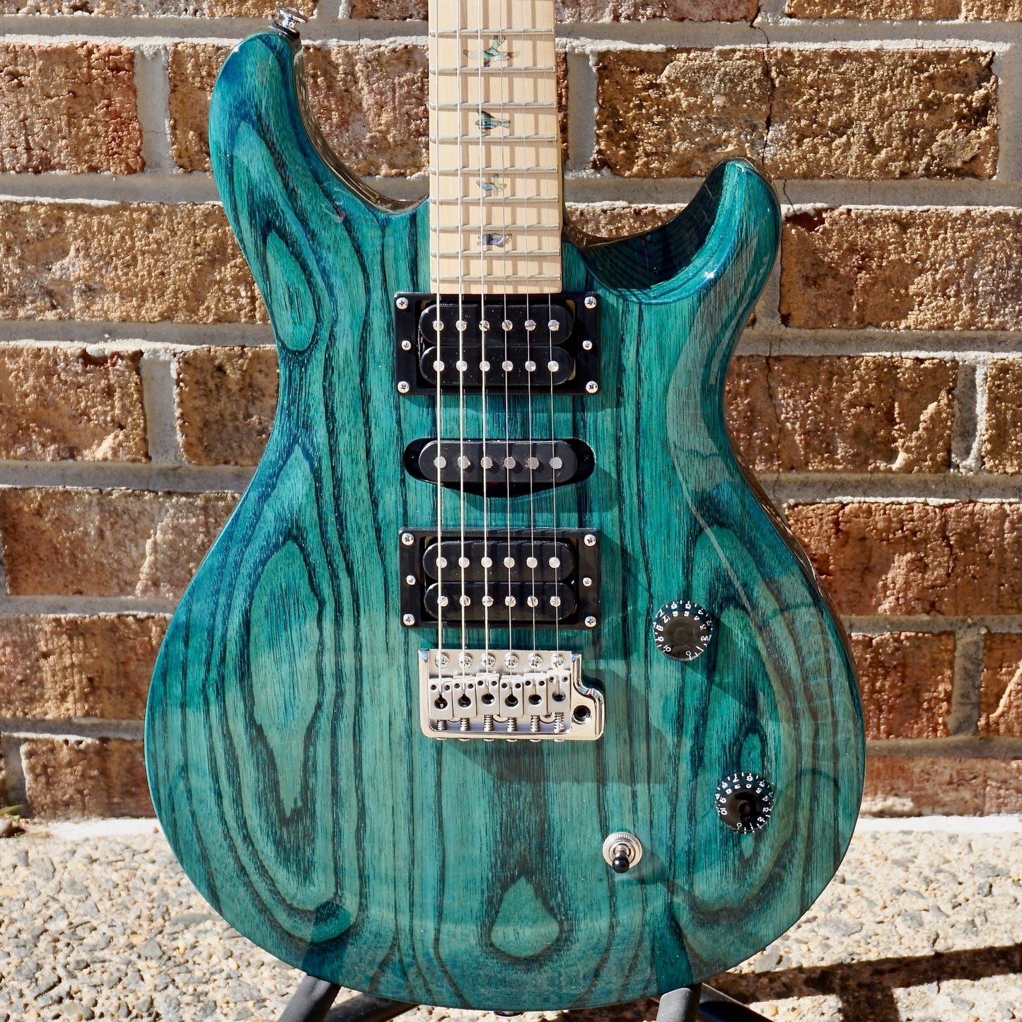 PRS SE Swamp Ash Special Iri Blue