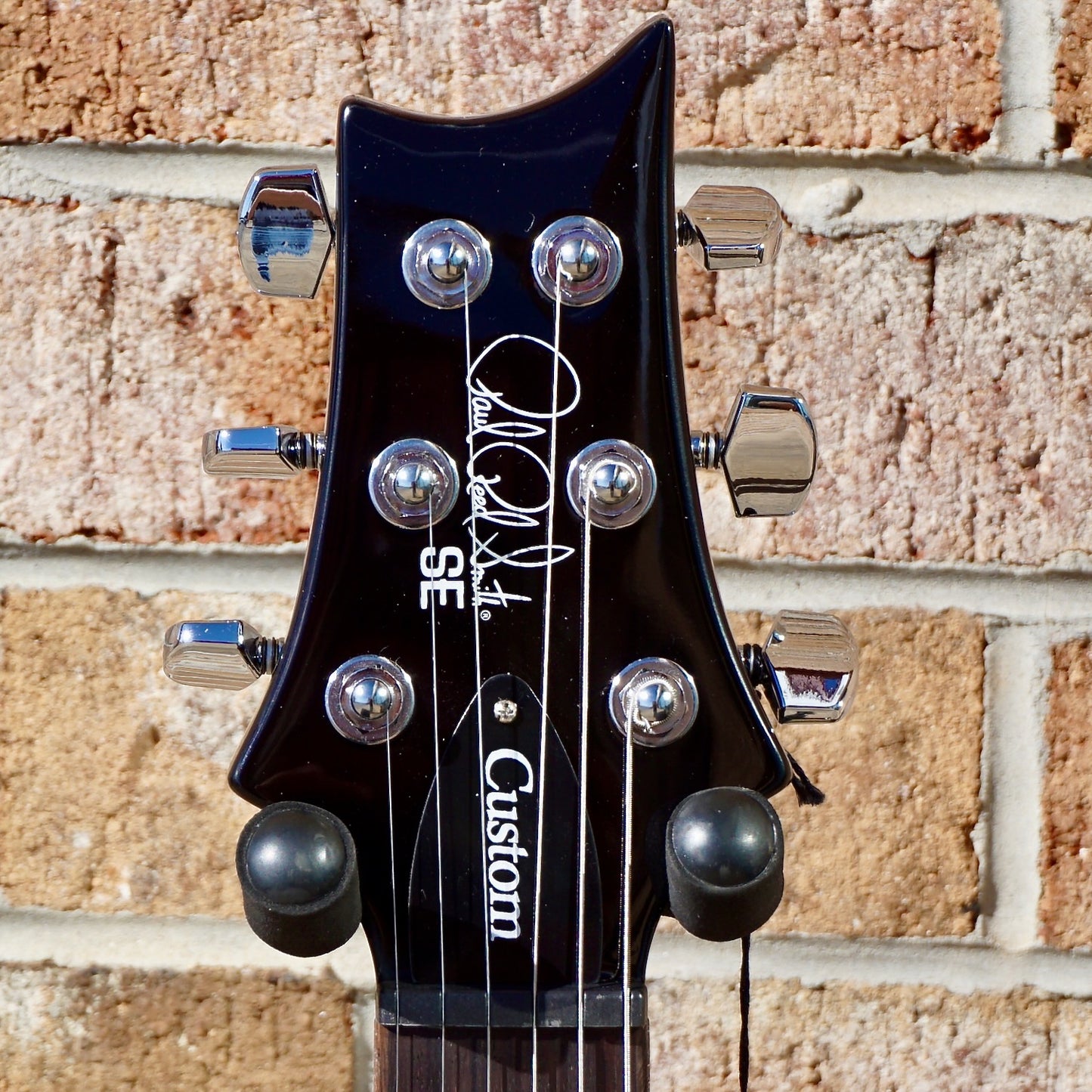2022 PRS SE Custom 24 Lefty Black Gold Sunburst