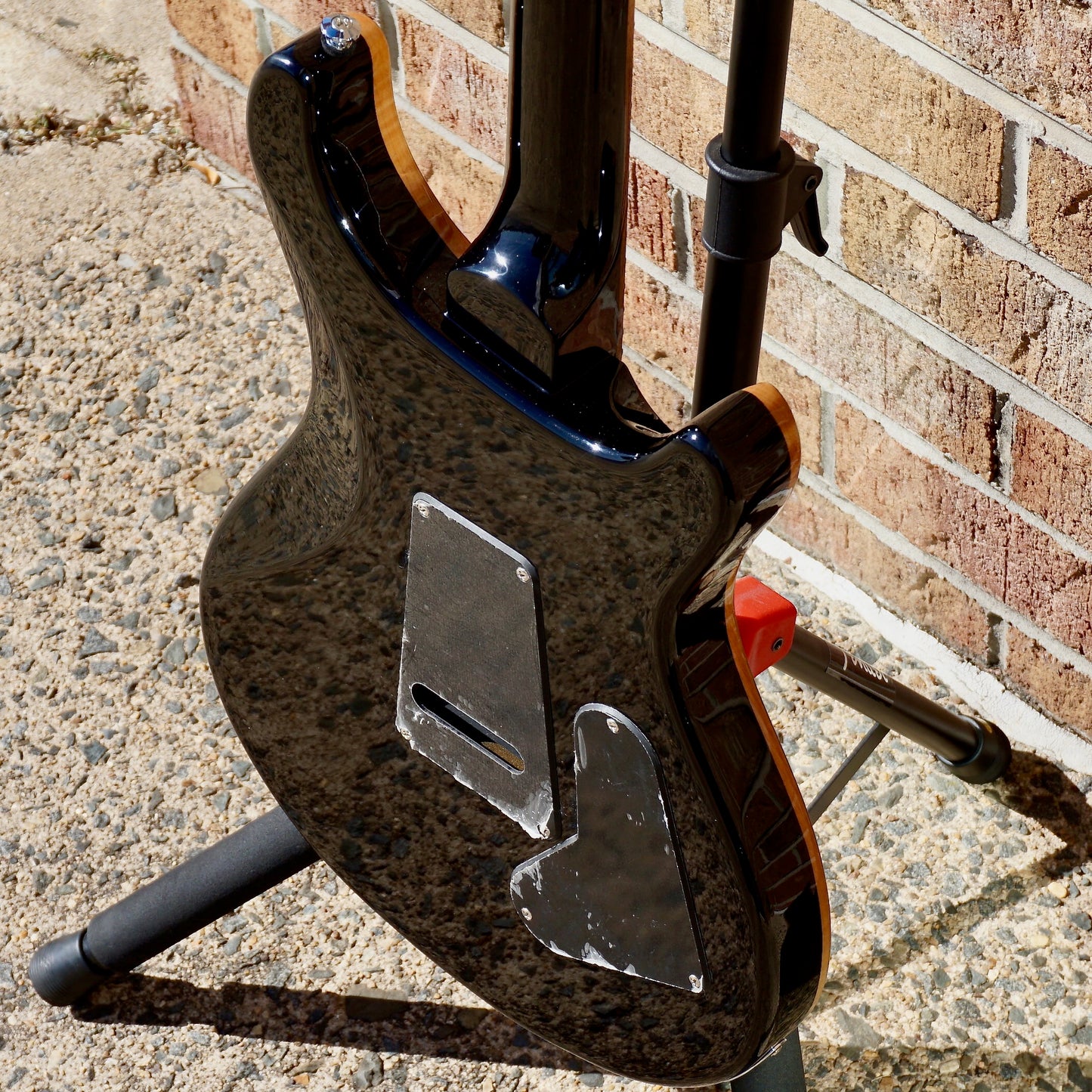 2022 PRS SE Custom 24 Lefty Black Gold Sunburst