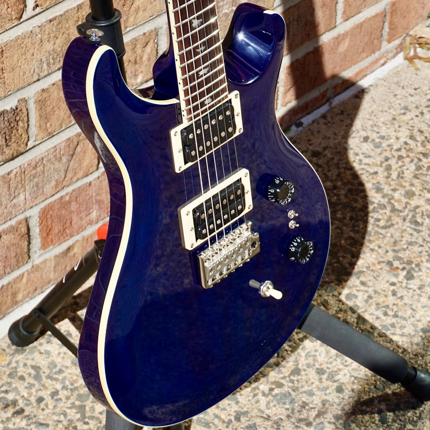 2022 PRS SE Standard 24-08 Translucent Blue