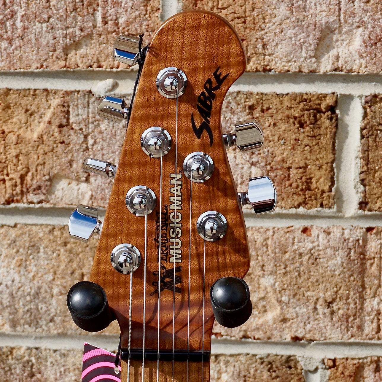Ernie Ball Music Man Sabre HH Trem Honeysuckle