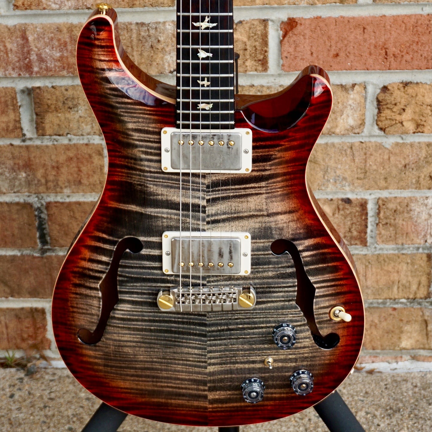 PRS Wood Library Hollowbody Piezo 10 Top Charcoal Cherry Burst