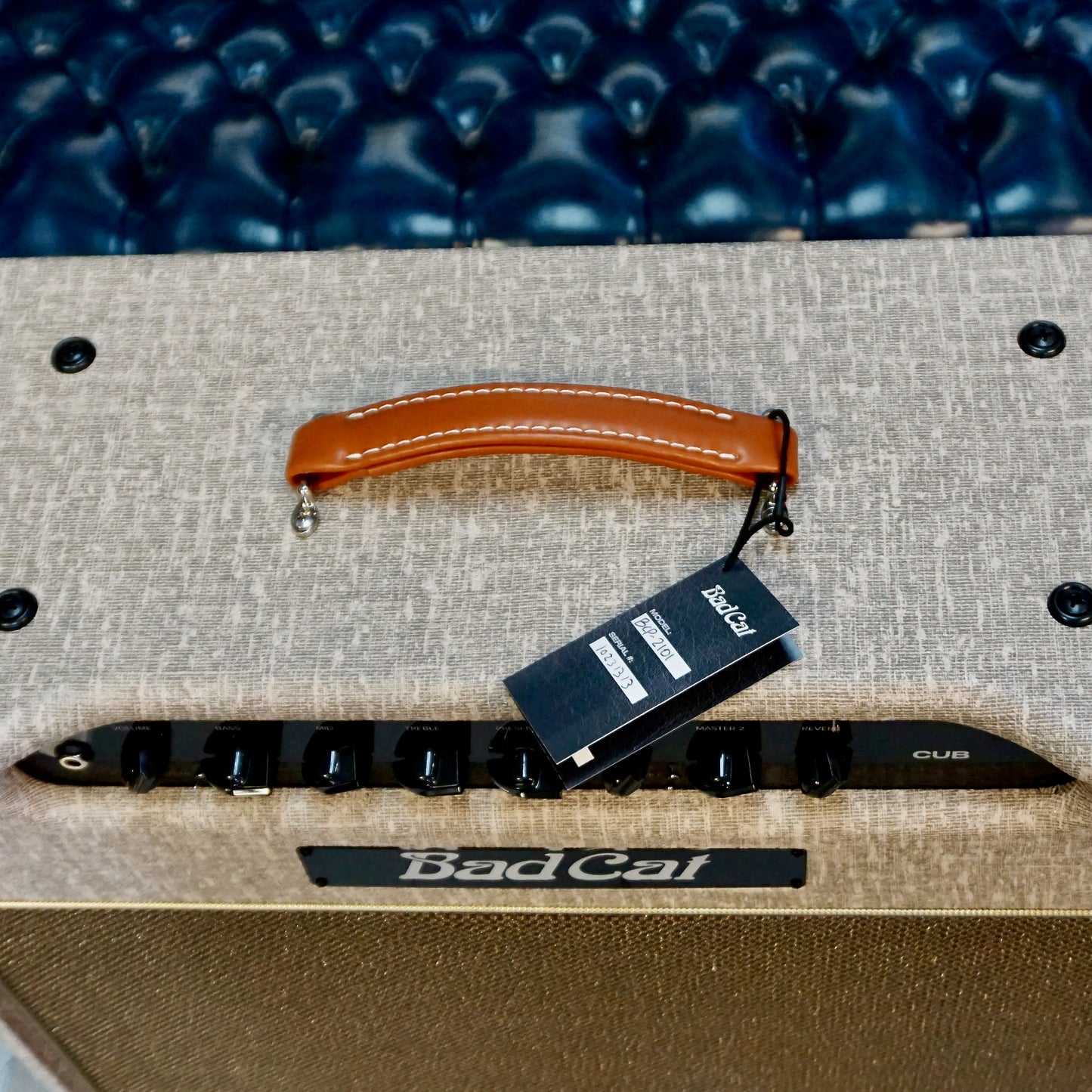 Bad Cat Cub Combo Fawn Tolex, Gold Weave Grill, Gold Piping, Brown Handle