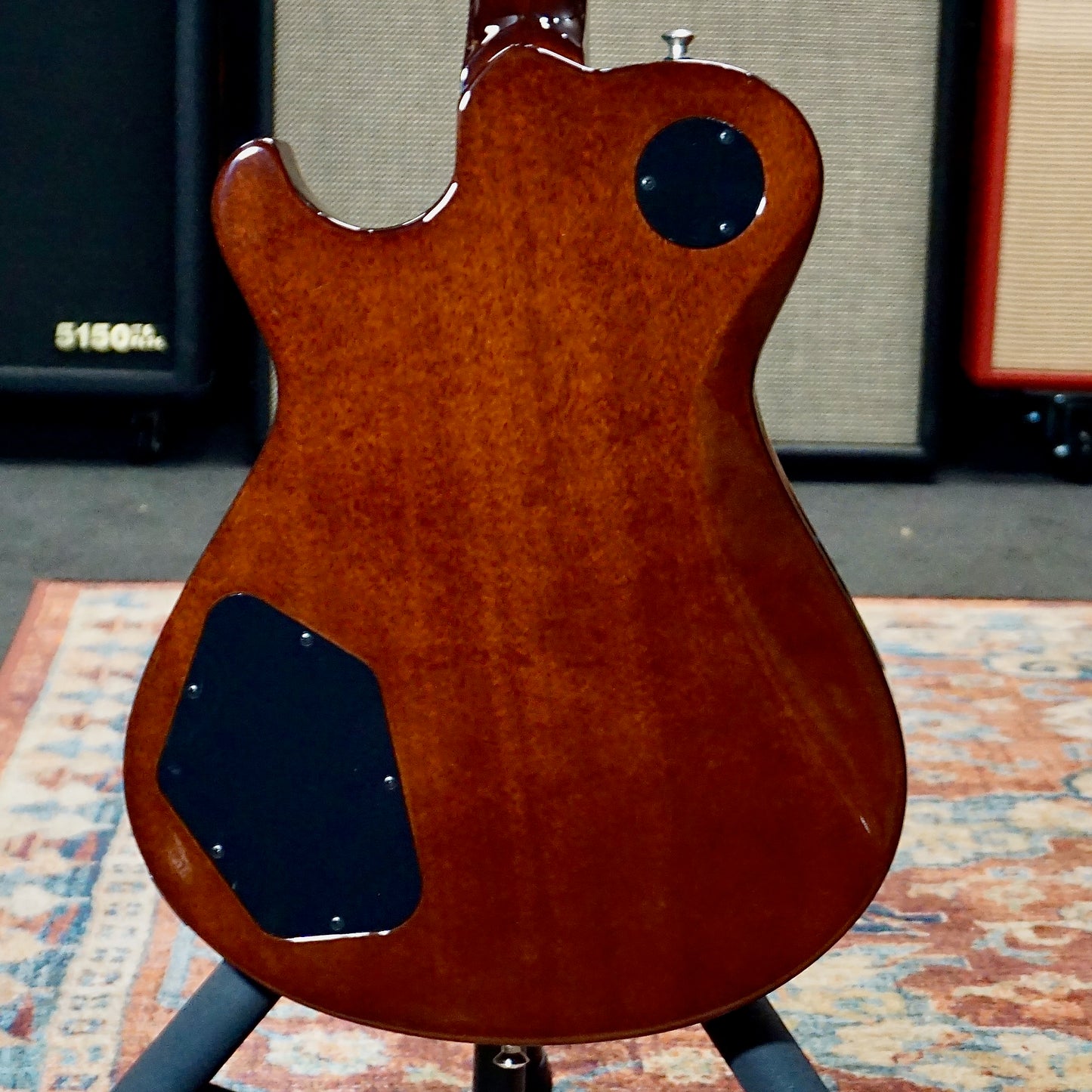 Knaggs Kenai T Sunflower