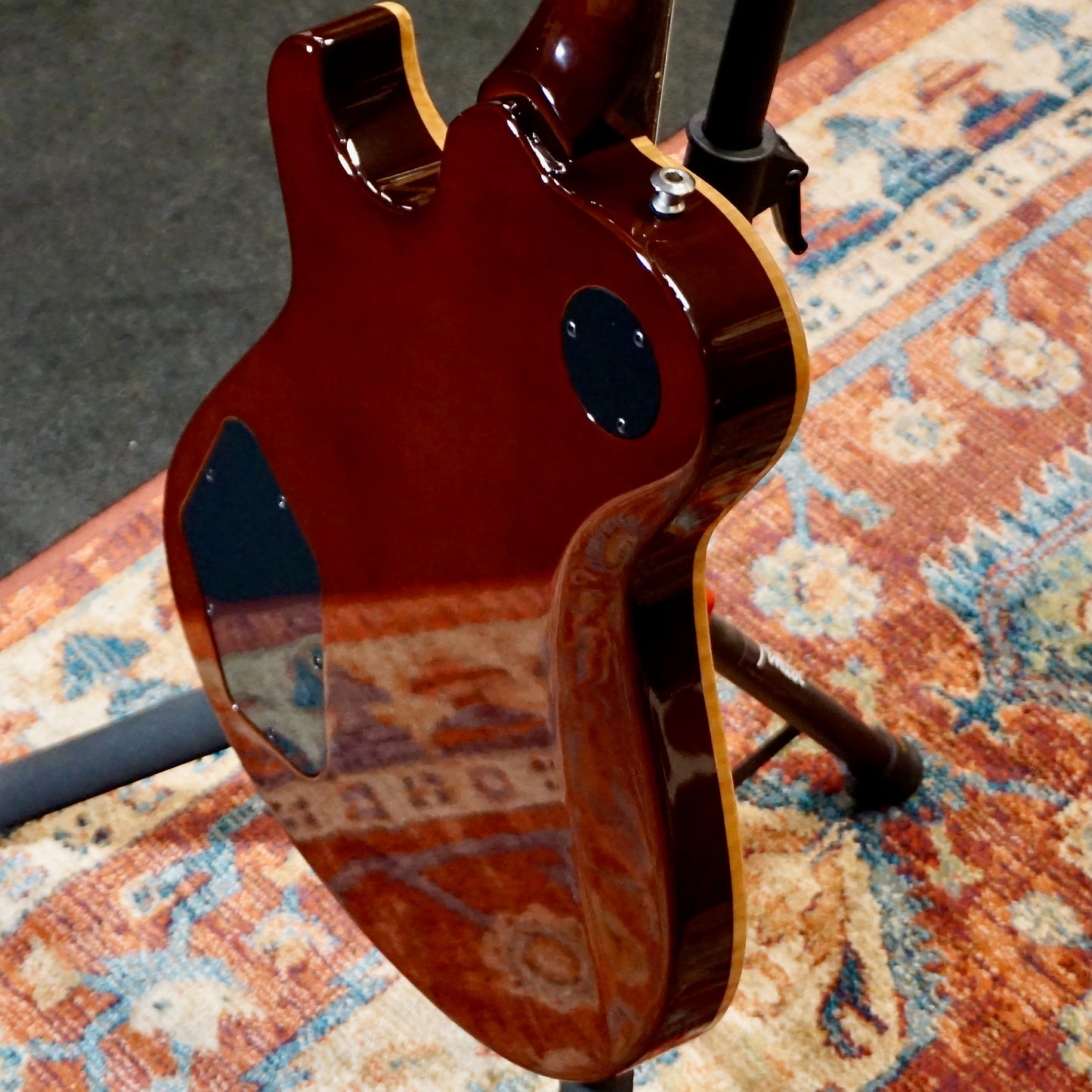 Knaggs Kenai T Sunflower