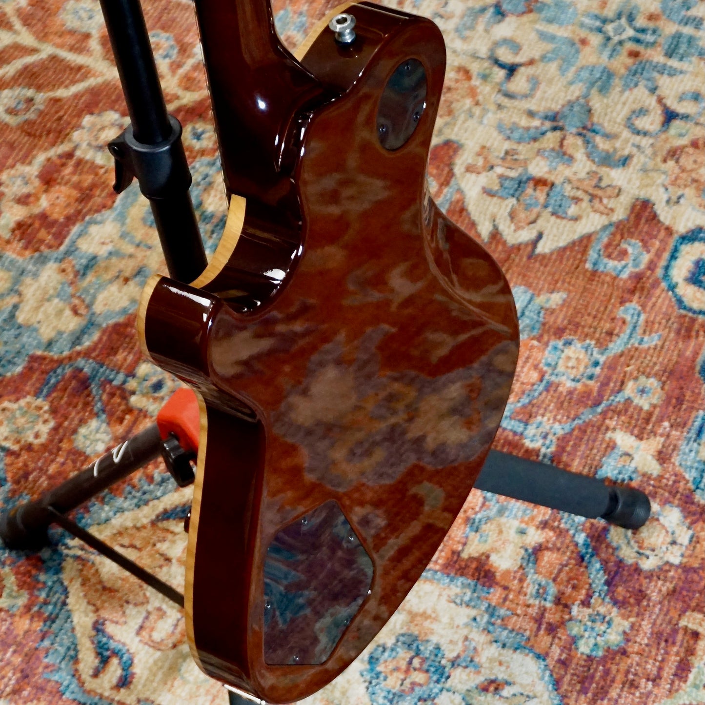 Knaggs Kenai T Sunflower