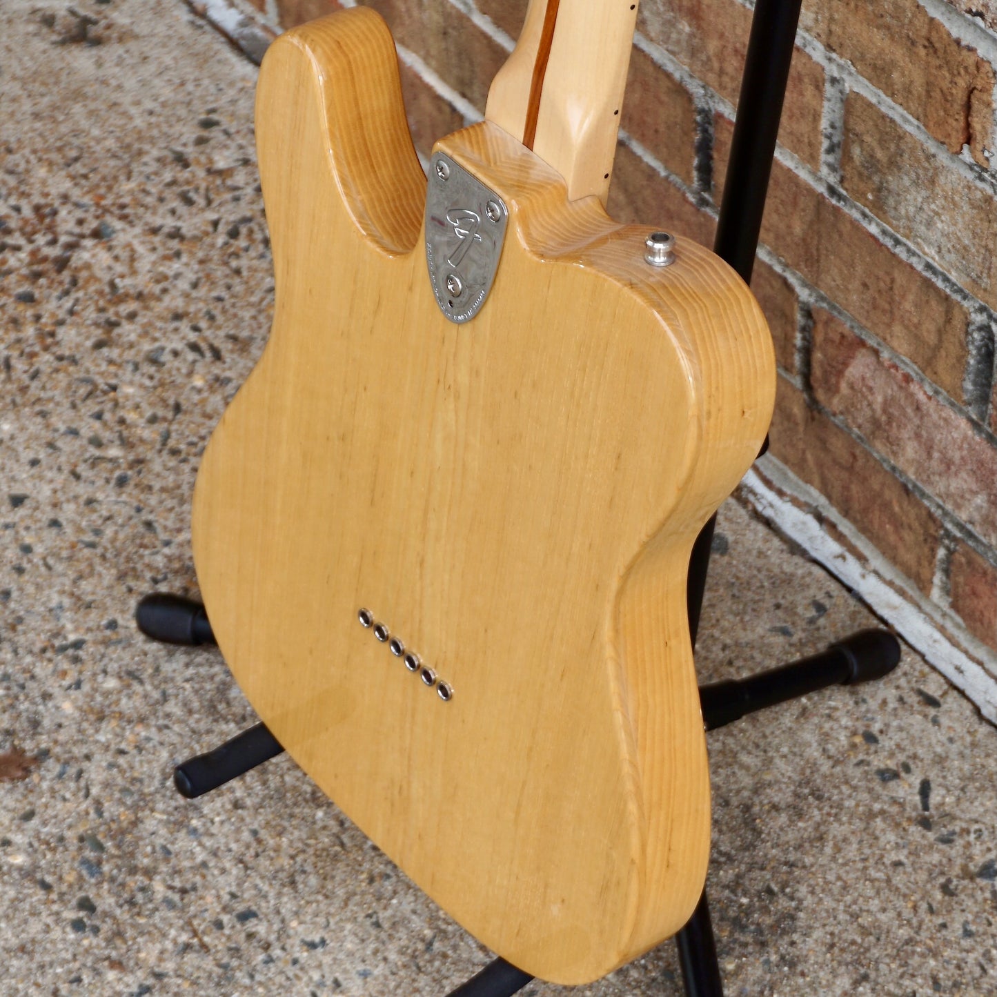 Fender Classic Series '72 Thinline Telecaster Natural