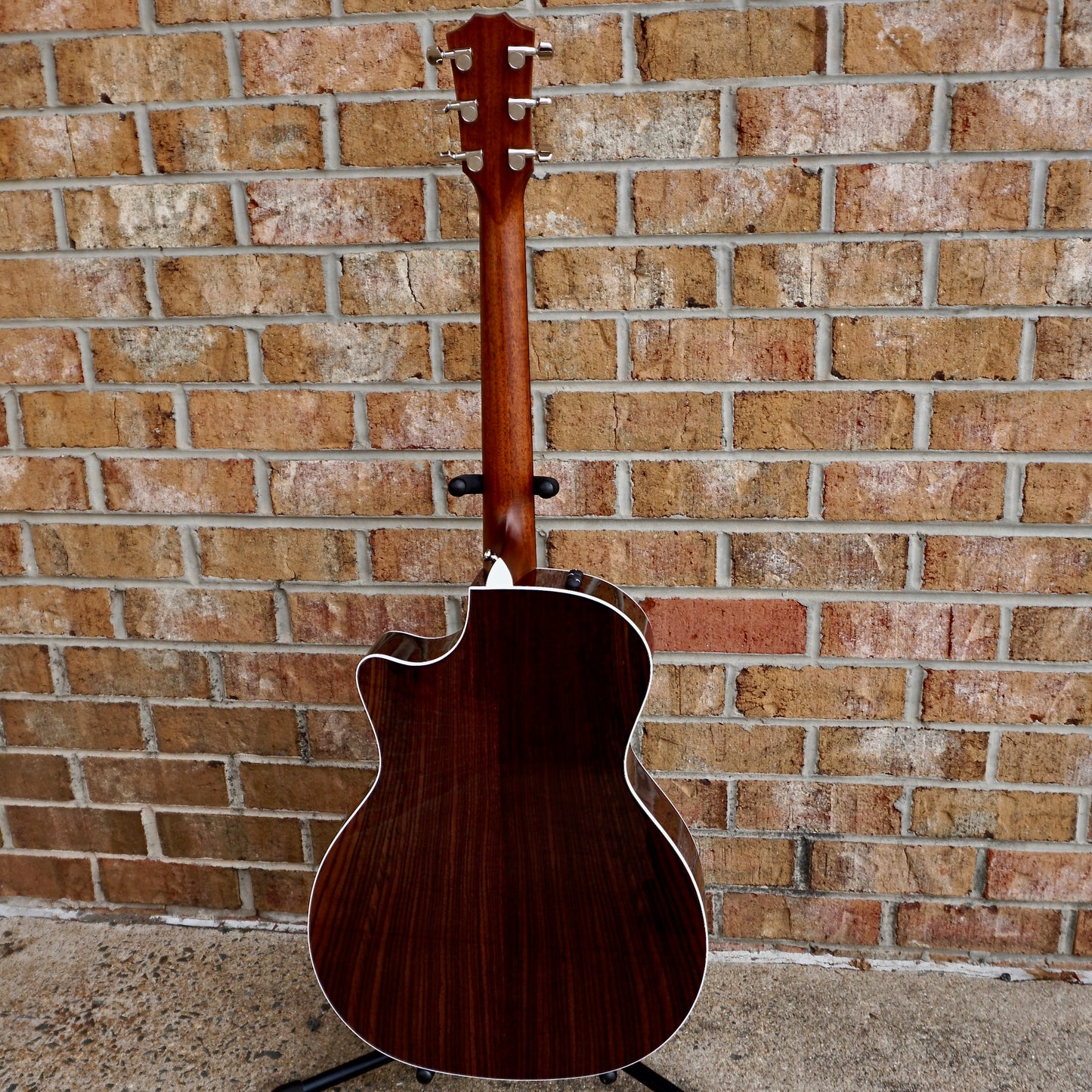 Taylor 414ce-R LTD Lily and Vine