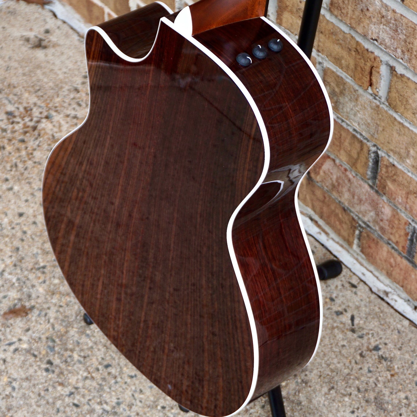 Taylor 414ce-R LTD Lily and Vine