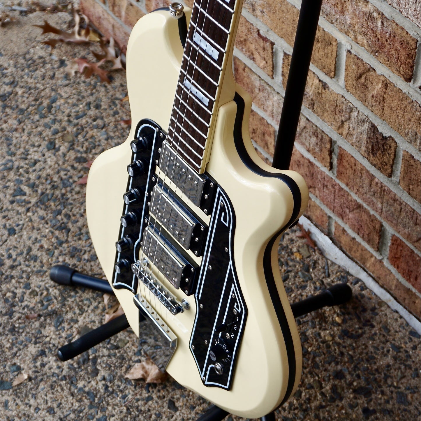 Eastwood Airline '59 Town and Country Cream