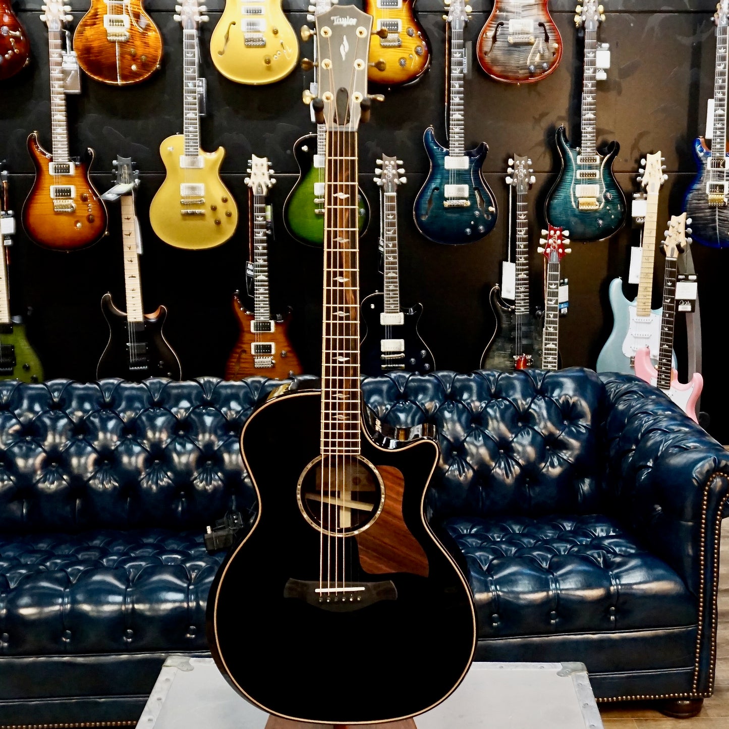 Taylor Builder's Edition 814ce Black Top