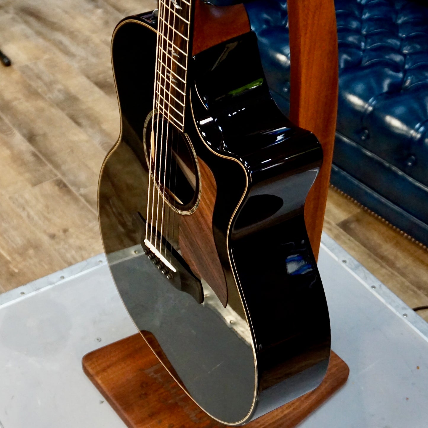 Taylor Builder's Edition 814ce Black Top