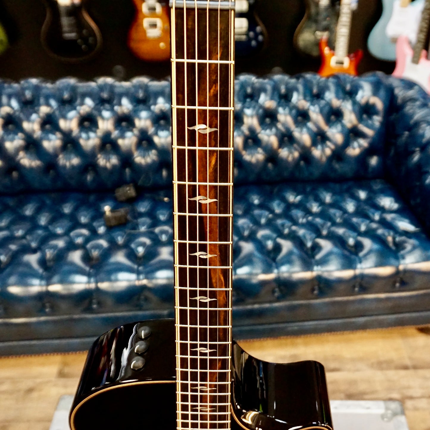 Taylor Builder's Edition 814ce Black Top
