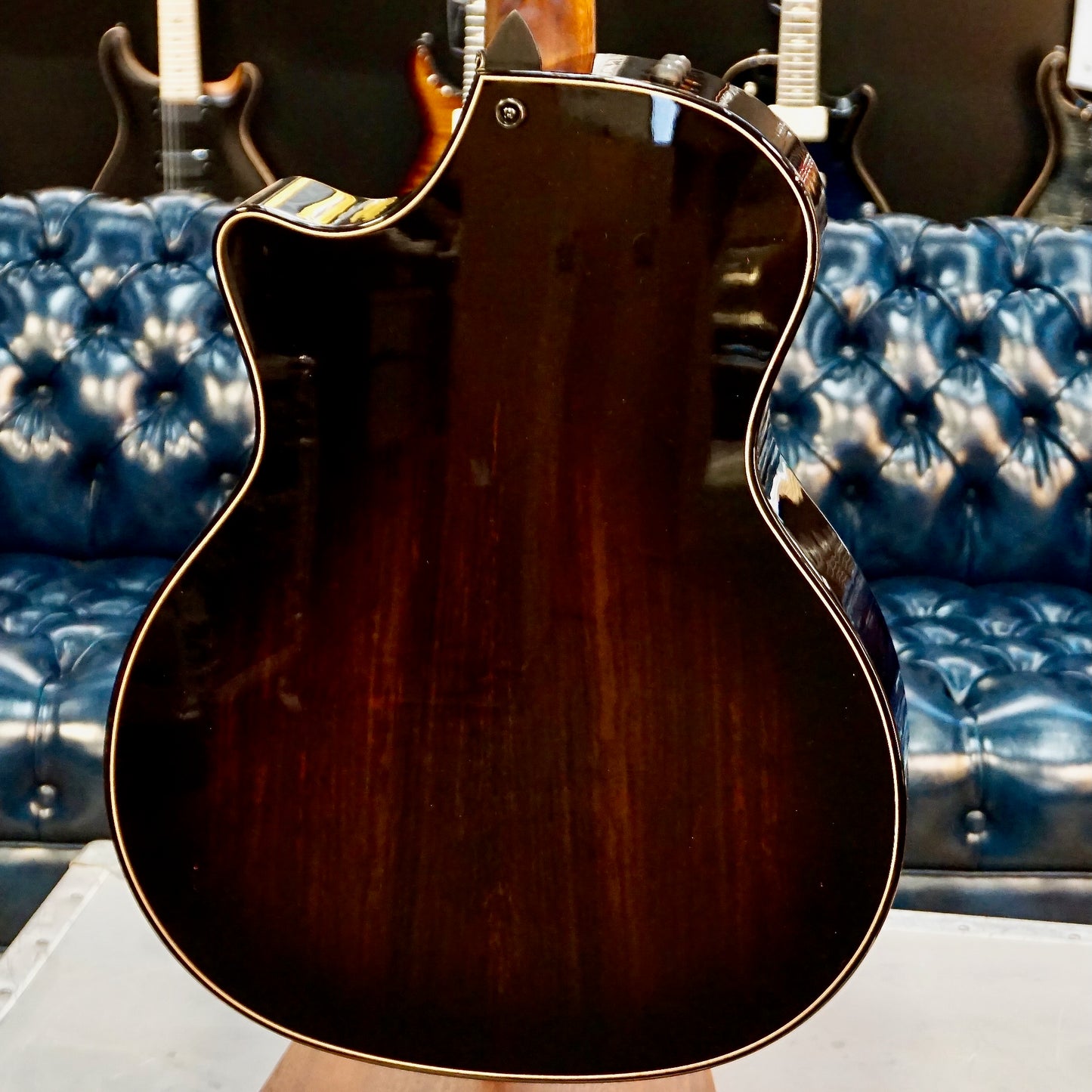 Taylor Builder's Edition 814ce Black Top