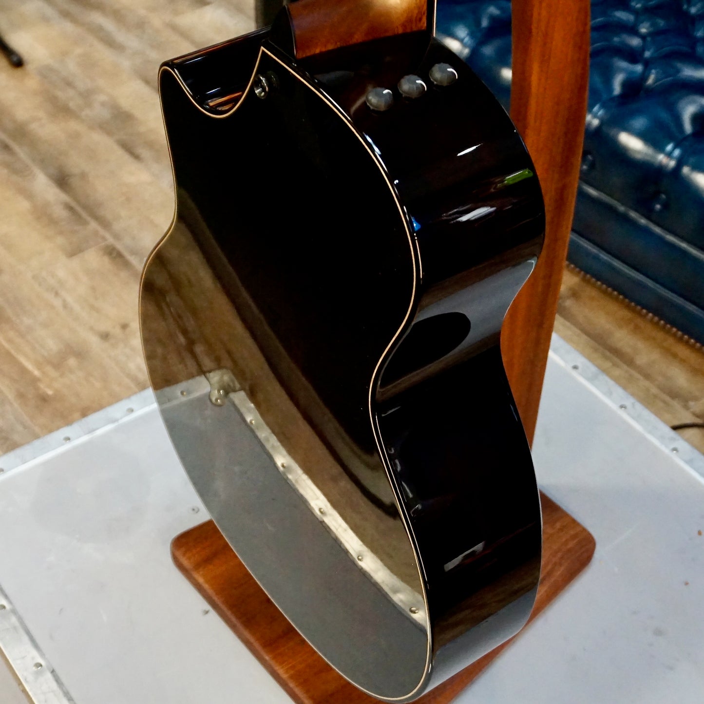 Taylor Builder's Edition 814ce Black Top