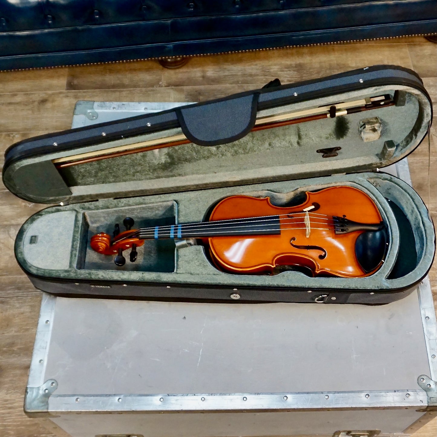Yamaha VA5 14" Viola